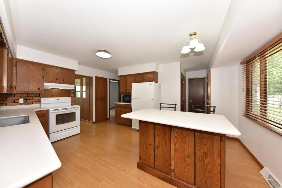 1818 Woodridge ROAD, West Bend, WI 53095 - #3