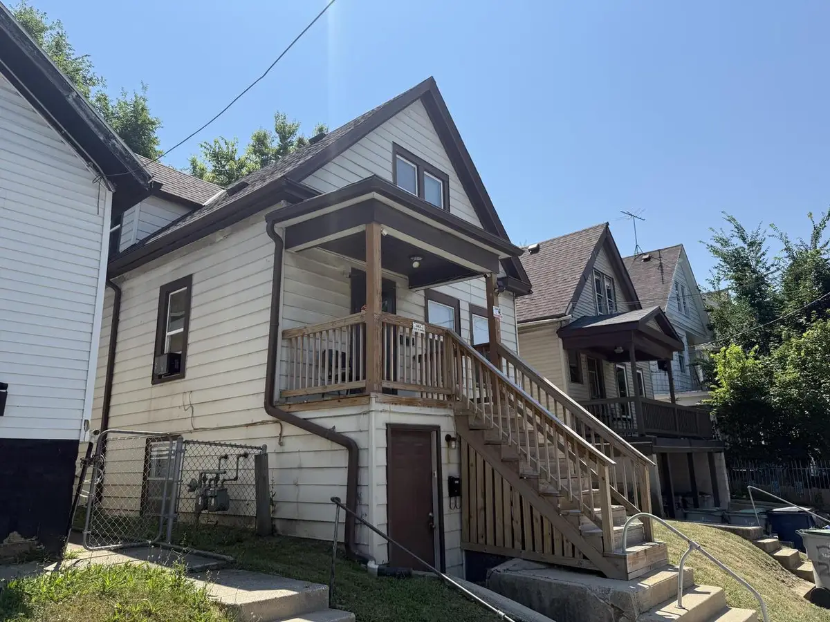 2544 S 6th STREET, Milwaukee, WI 53215 - #1
