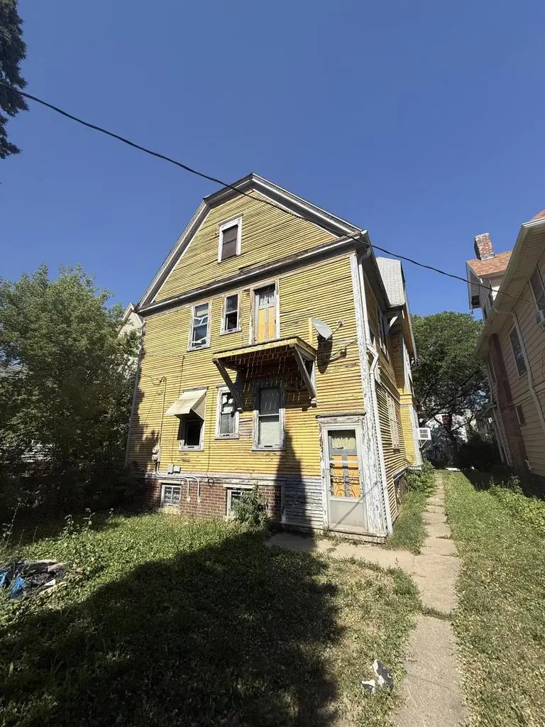 2139 N 40th STREET, Milwaukee, WI 53208 - #2