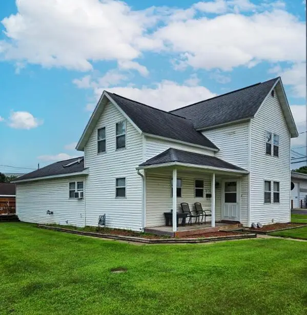 514 E Iowa STREET, Prairie Du Chien, WI 53821 - #1