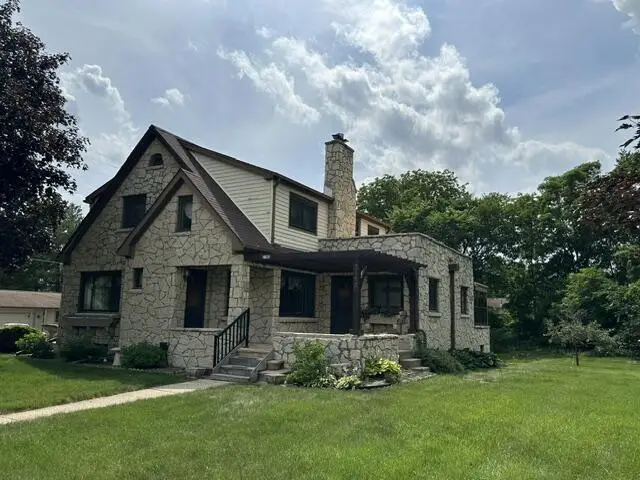 2145 Hillcrest DRIVE, East Troy, WI 53120 - #1