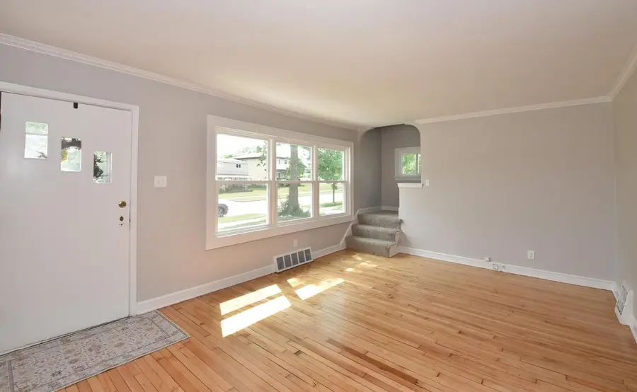 3555 S 87th STREET, Milwaukee, WI 53228 - #3