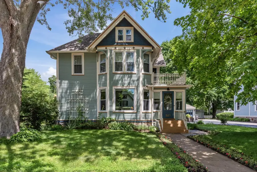 520 W Wisconsin AVENUE, Oconomowoc, WI 53066 - #2
