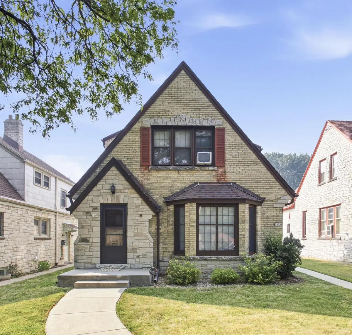 5607 W Philip PLACE #5609, Milwaukee, WI 53216 - #1