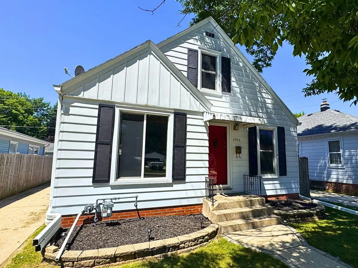 2906 Erie STREET, Racine, WI 53402 - #1