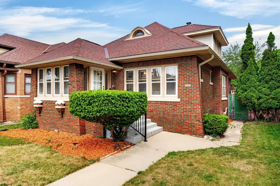 3056 N 55th STREET, Milwaukee, WI 53210 - #2