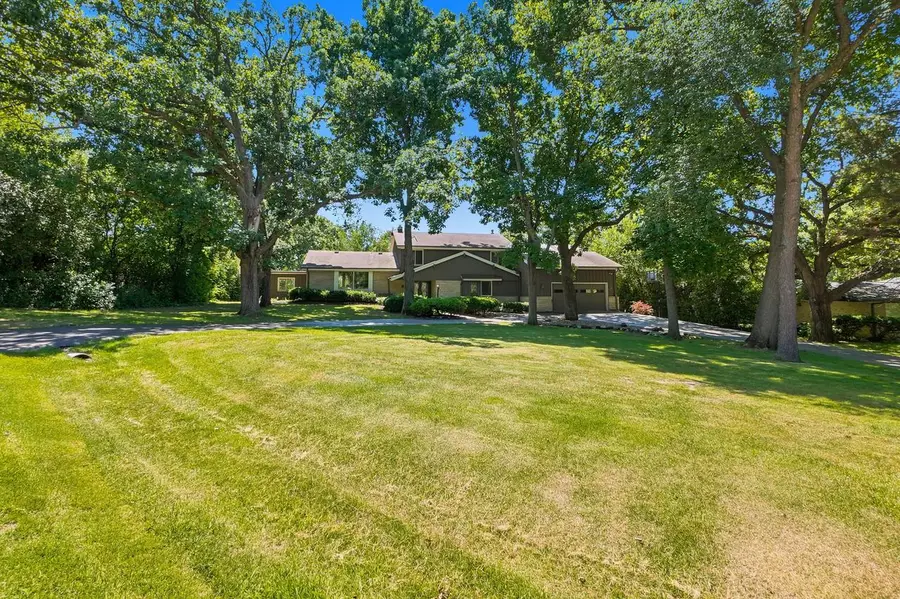 S23W26149 Canterbury LANE, Waukesha, WI 53188 - #3