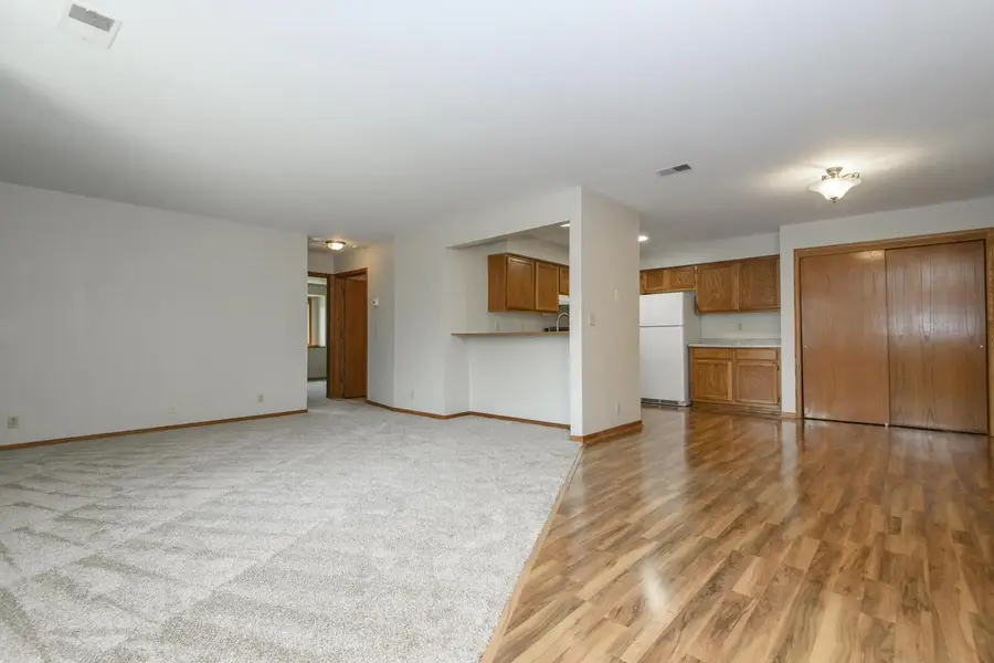 859 Quinlan DRIVE #A, Pewaukee, WI 53072 - #3