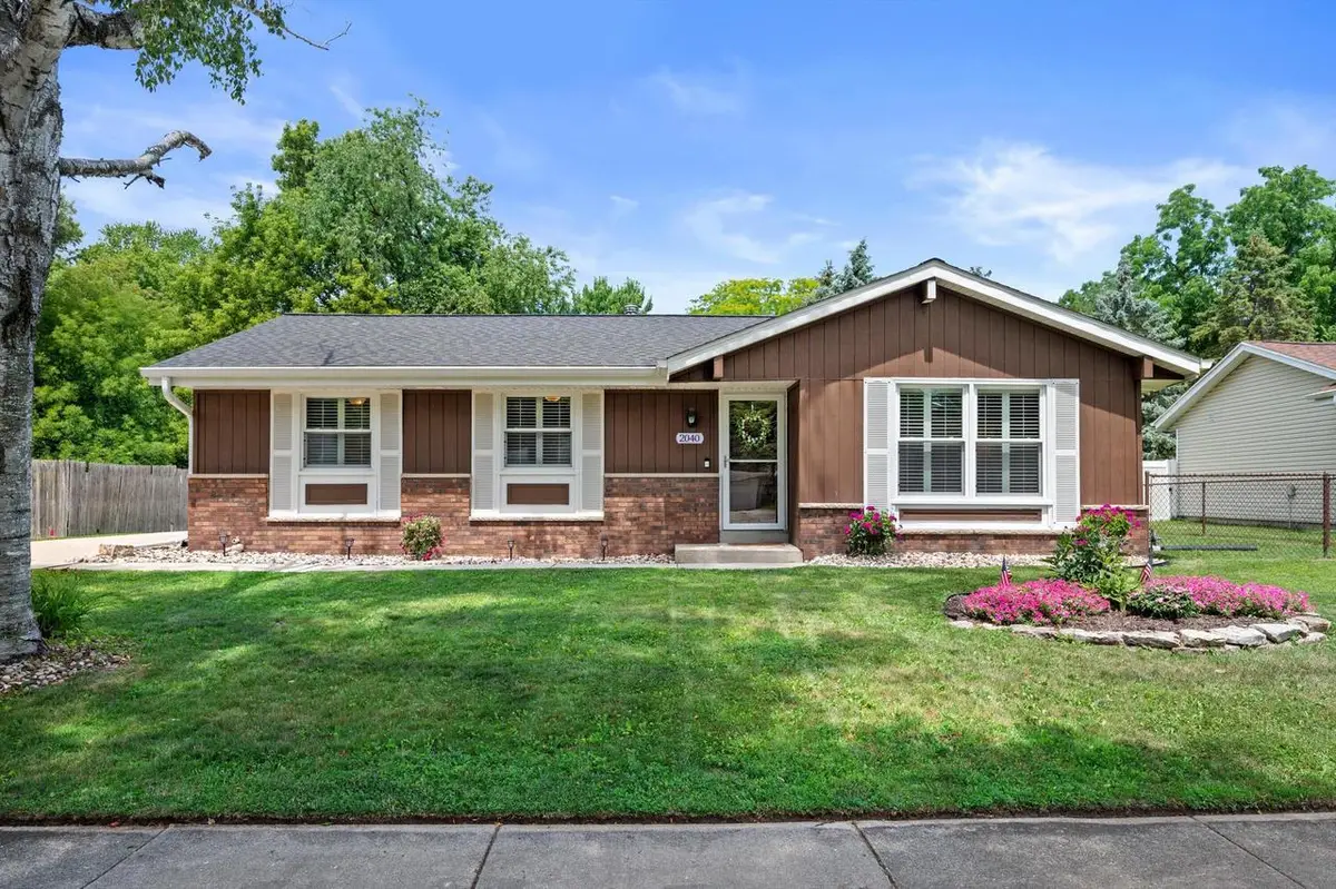 2040 Garland AVENUE, Waukesha, WI 53188 - #1