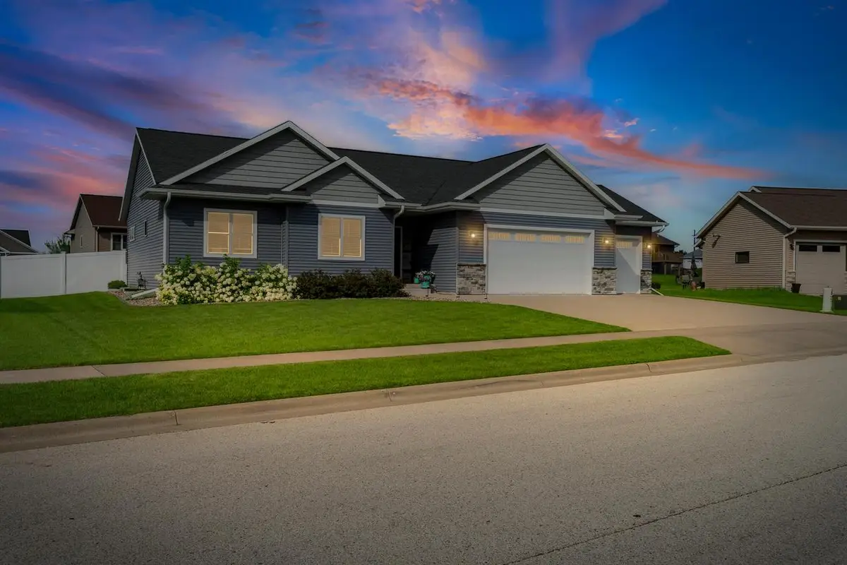 1514 Oakley LANE, Holmen, WI 54636 - #1