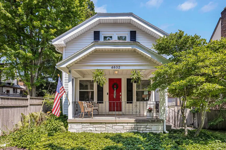 4632 N Bartlett AVENUE, Whitefish Bay, WI 53211 - #2