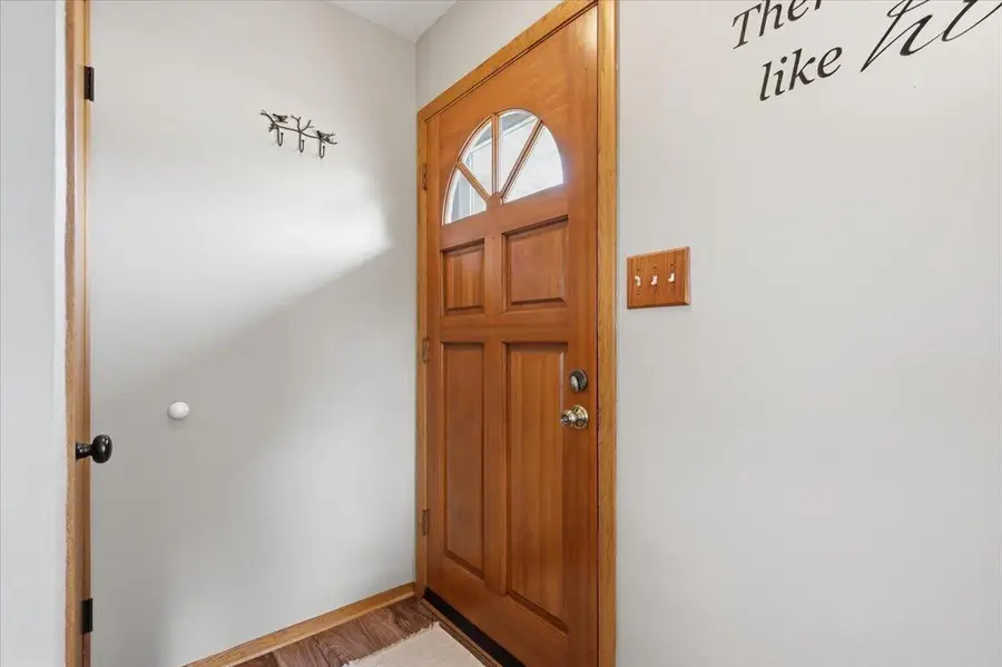 545 E Estates PLACE, Oak Creek, WI 53154 - #3