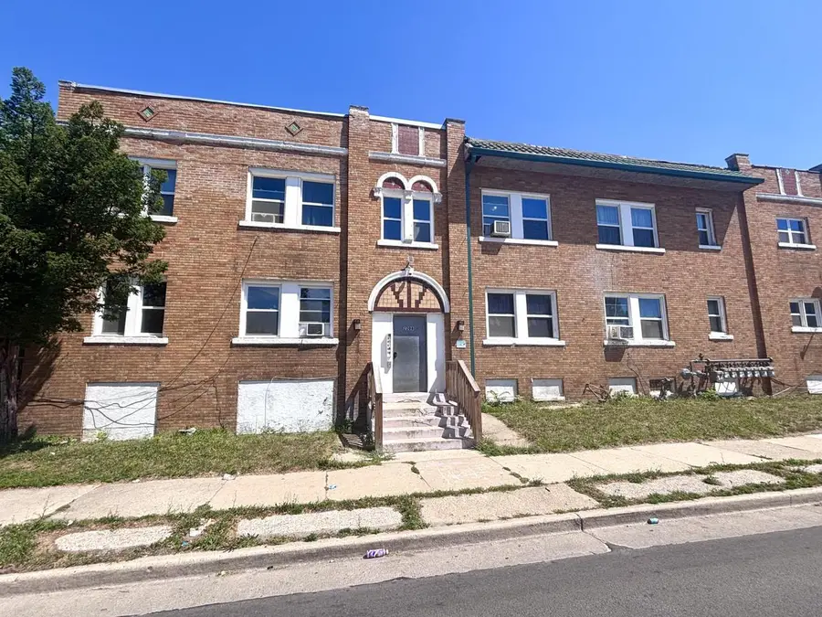 2208 W Locust STREET, Milwaukee, WI 53206 - #2