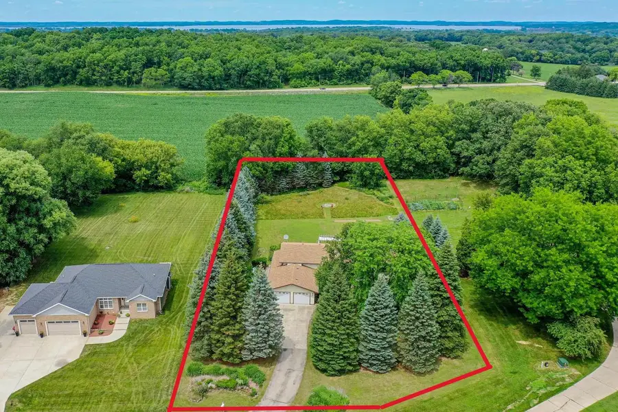 4751 E Oakview DRIVE, Milton, WI 53563 - #3