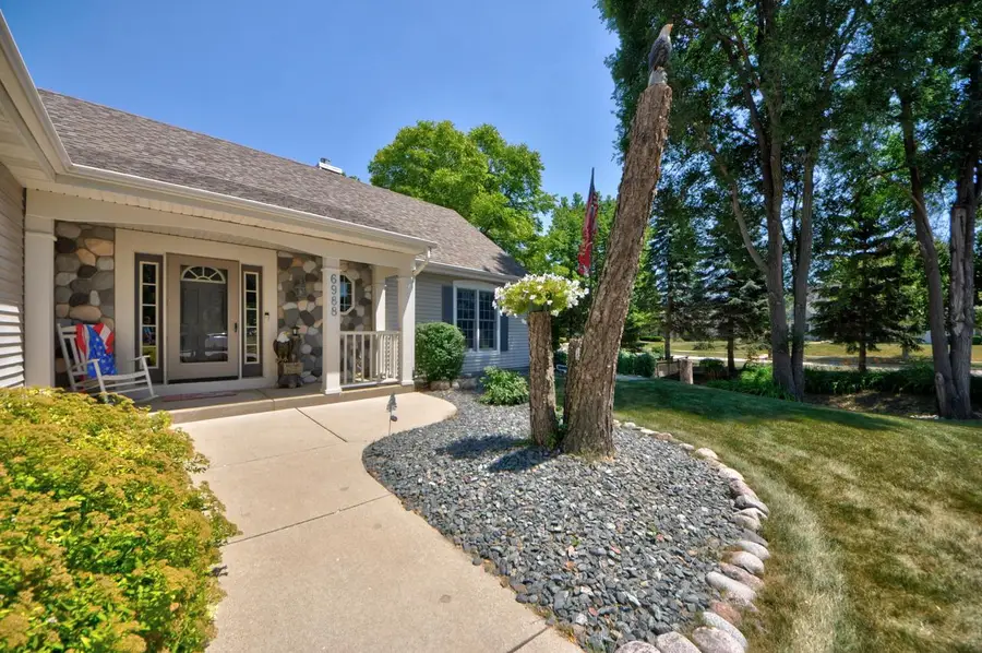 6988 W Southview DRIVE, Franklin, WI 53132 - #3