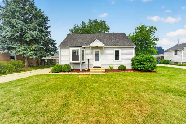 1406 Vine STREET, Union Grove, WI 53182