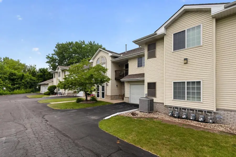 6115 S Creekside DRIVE #3, Cudahy, WI 53110 - #3