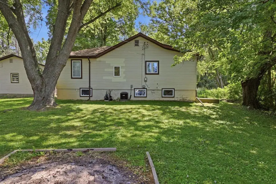 8710 Buena DRIVE, Burlington, WI 53105 - #3