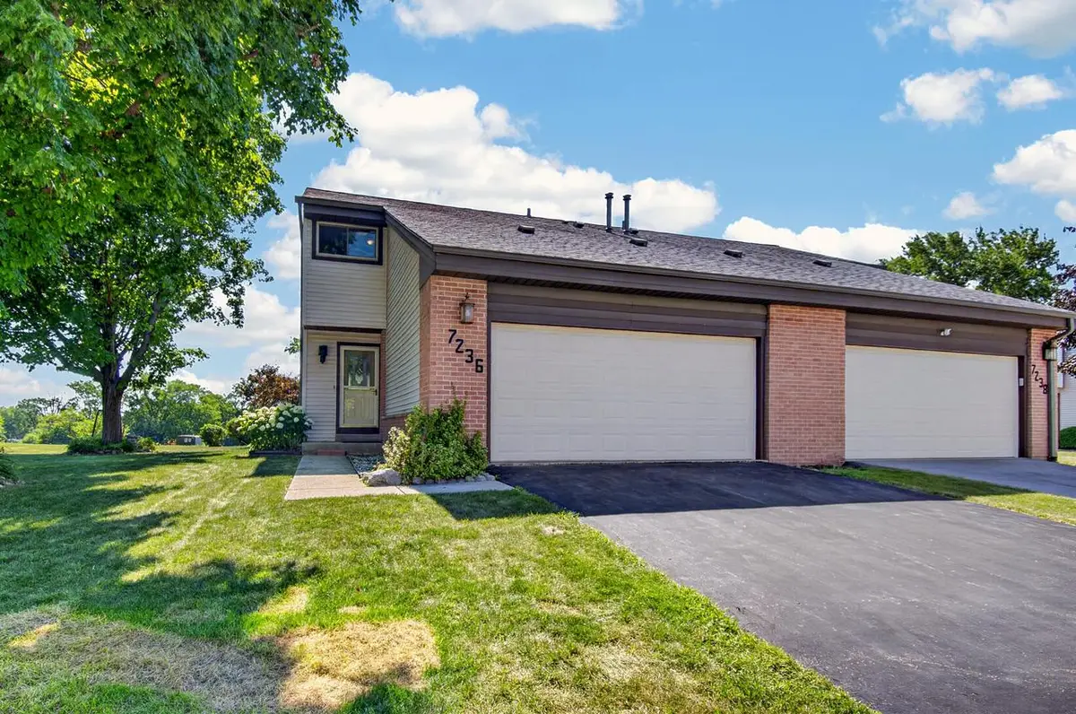 7236 S Delaine DRIVE #4-7236, Oak Creek, WI 53154 - #1