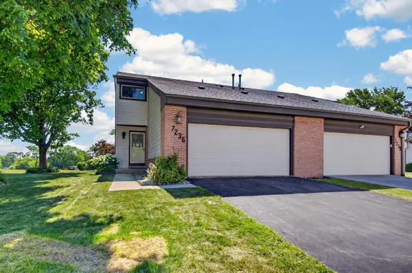 7236 S Delaine DRIVE #4-7236, Oak Creek, WI 53154