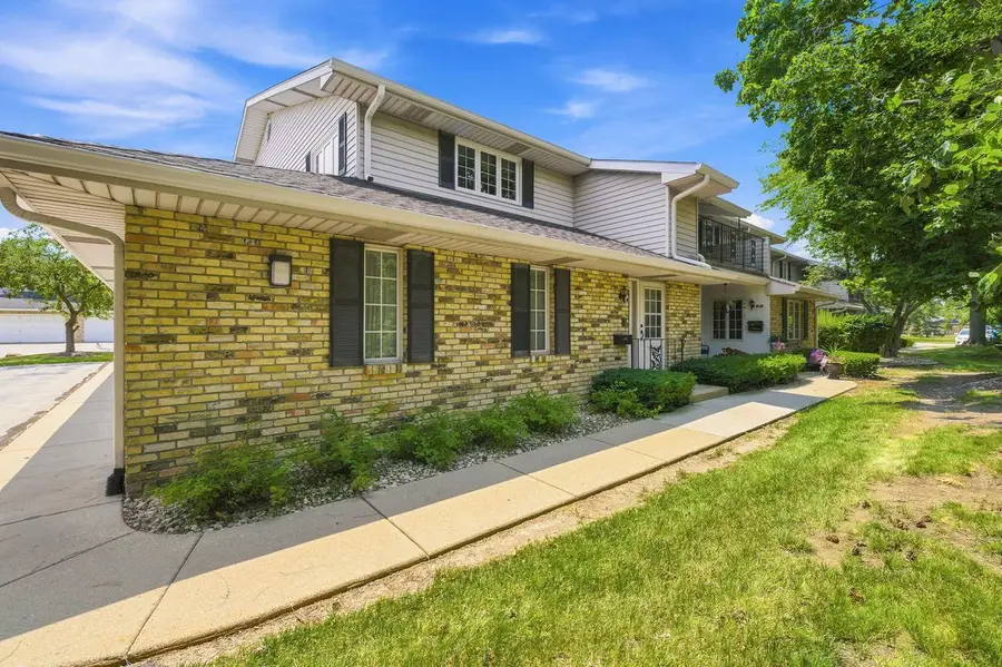 3018 86th STREET #204, Kenosha, WI 53142 - #2