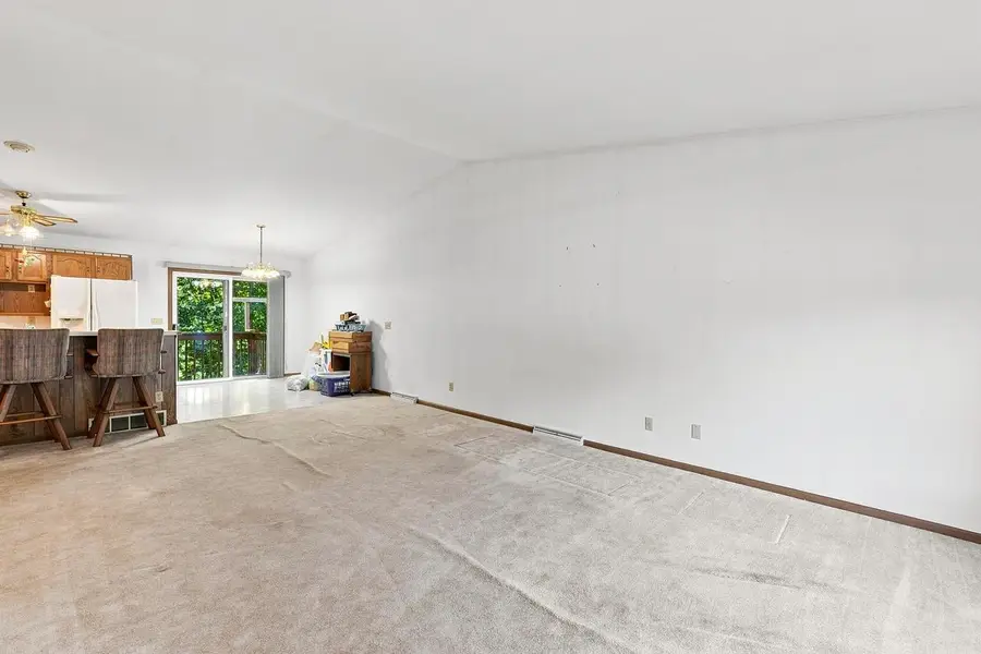 117 Manor COURT, Slinger, WI 53086 - #3