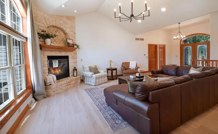 363 Sunshine DRIVE, Hartland, WI 53029 - #3