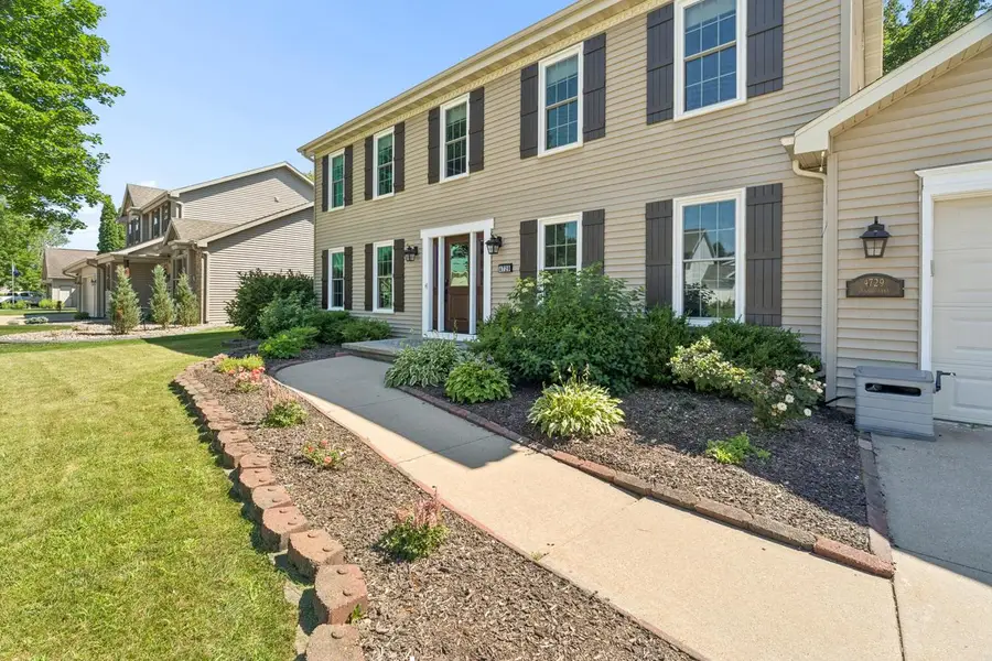 4729 W Chicory LANE, Appleton, WI 54914 - #2