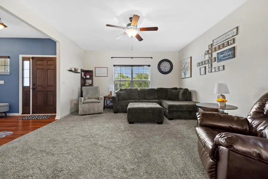 9044 Chicory Creek DRIVE, Sturtevant, WI 53177 - #3