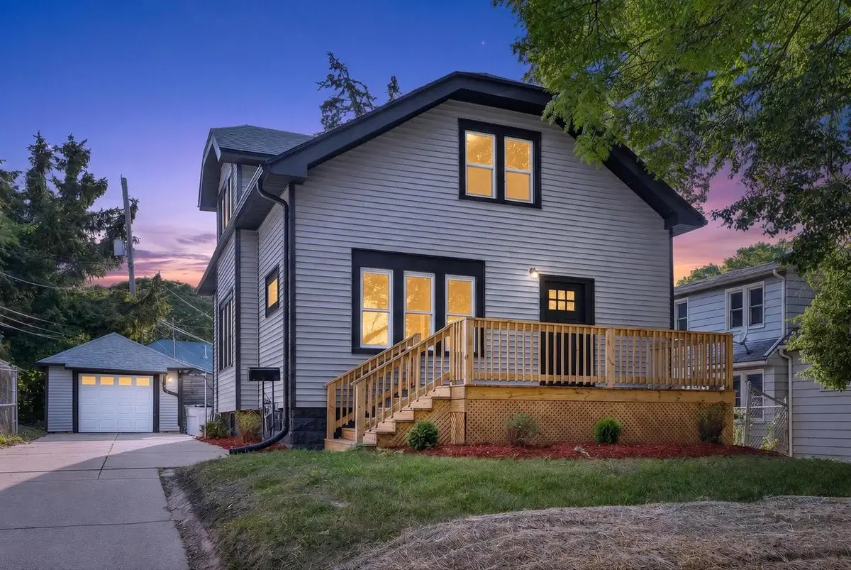 2467 N 57th STREET, Milwaukee, WI 53210 - #1
