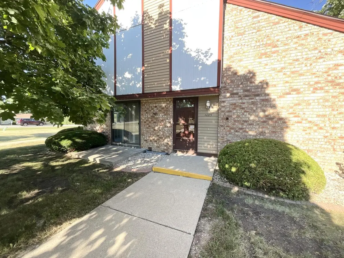 4085 W College AVENUE #4085, Franklin, WI 53221 - #1