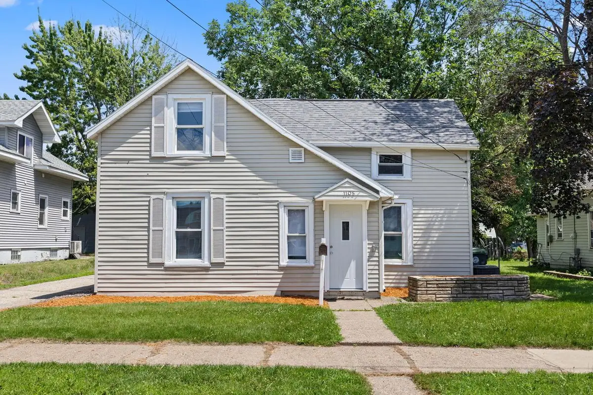 1105 19th STREET S, La Crosse, WI 54601 - #1