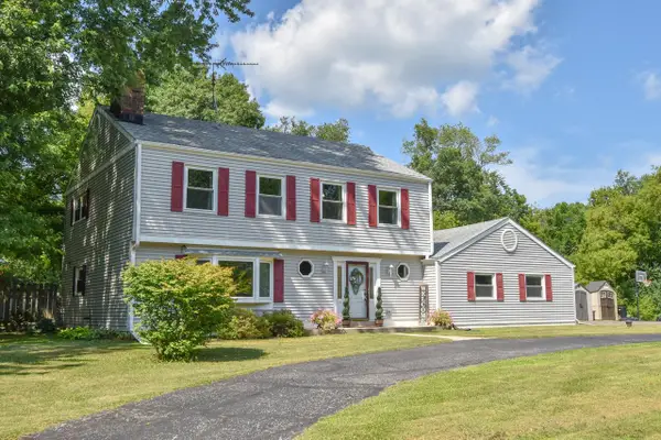 731 Tipperary LANE, Hartford, WI 53027