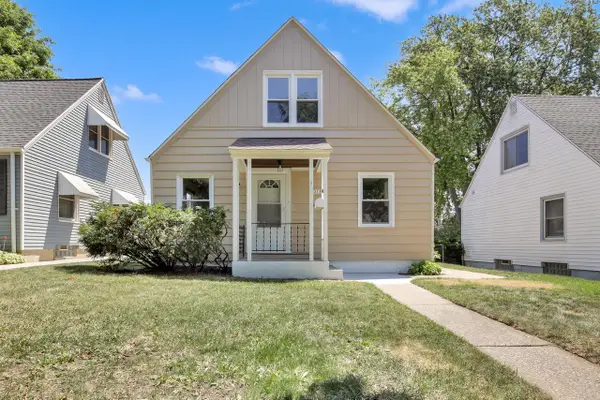 3716 S 19th STREET, Milwaukee, WI 53221
