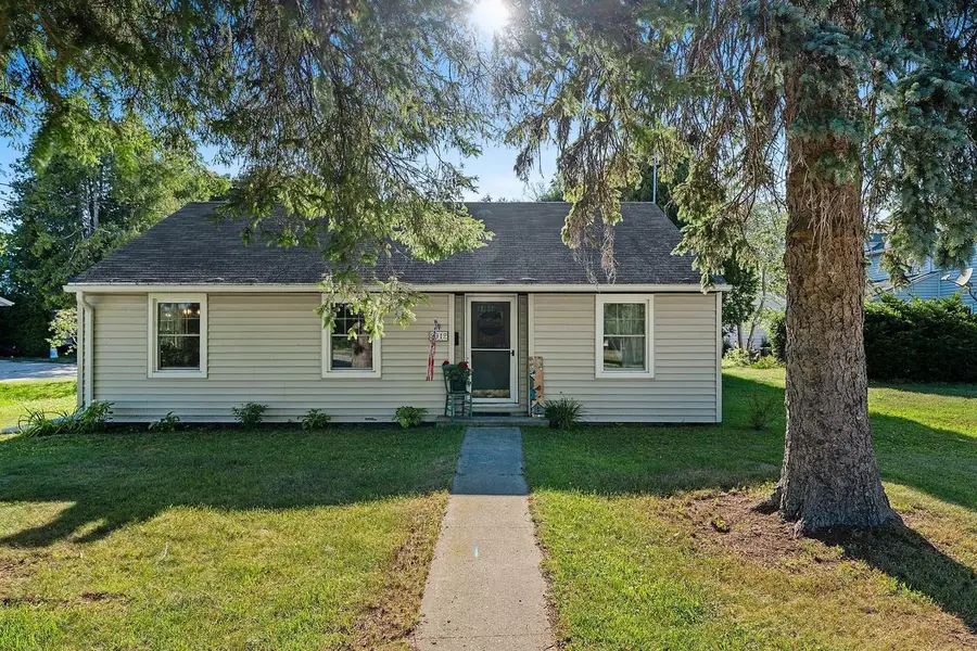 2912 Adams STREET, Two Rivers, WI 54241 - #3