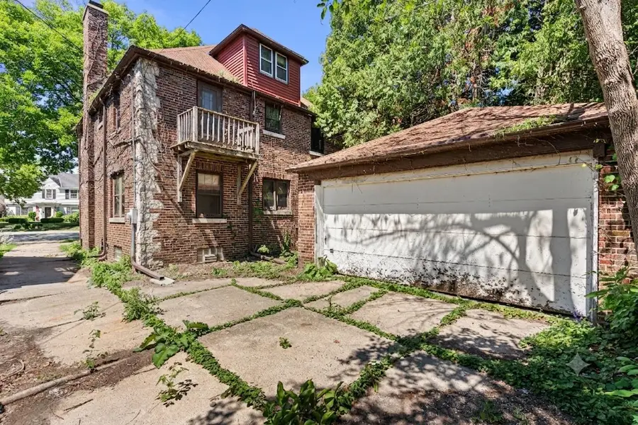 5072 N Larkin STREET, Whitefish Bay, WI 53217 - #2
