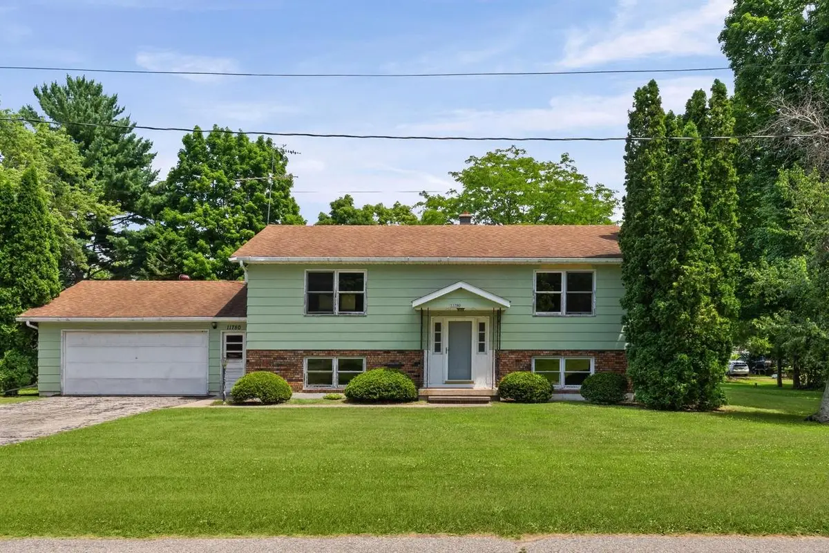 11780 Gray STREET, Trempealeau, WI 54661 - #1