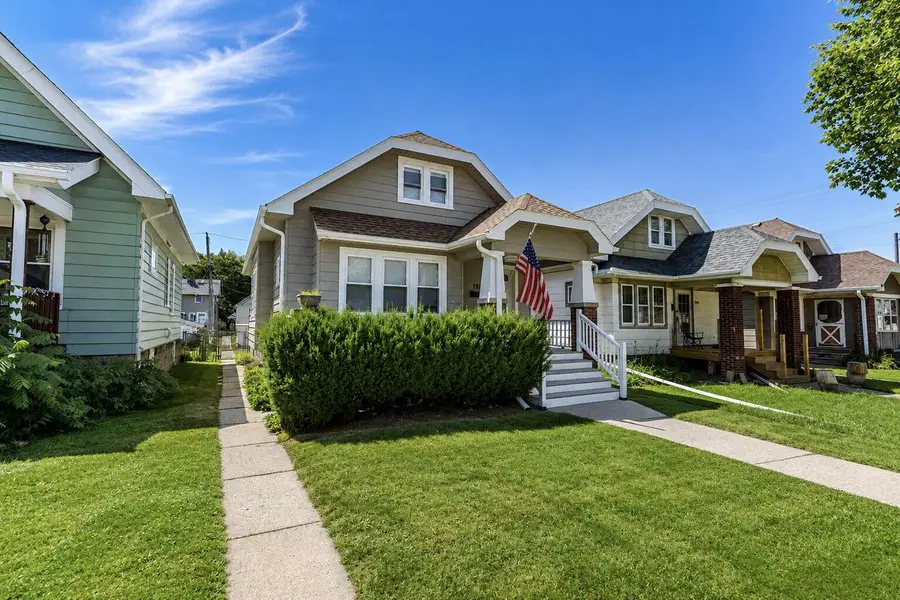 1917 S 71st STREET, West Allis, WI 53219 - #2