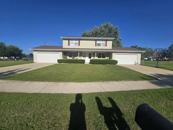 1547 Briarwood LANE #1543, Hartford, WI 53027