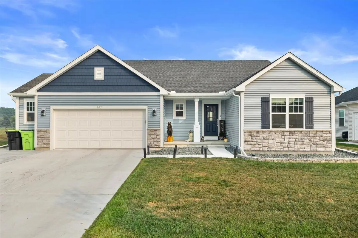 205 Mary Belle LANE, Beaver Dam, WI 53916 - #1