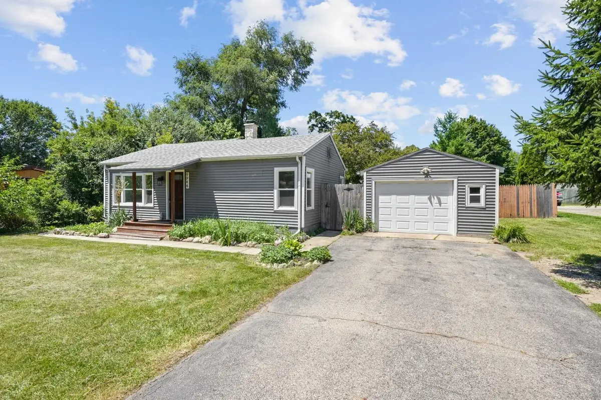 9944 269th COURT, Trevor, WI 53179 - #1