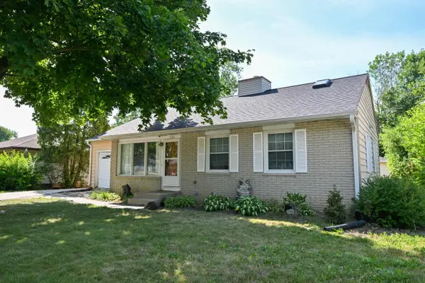 3301 W Parnell AVENUE, Milwaukee, WI 53221