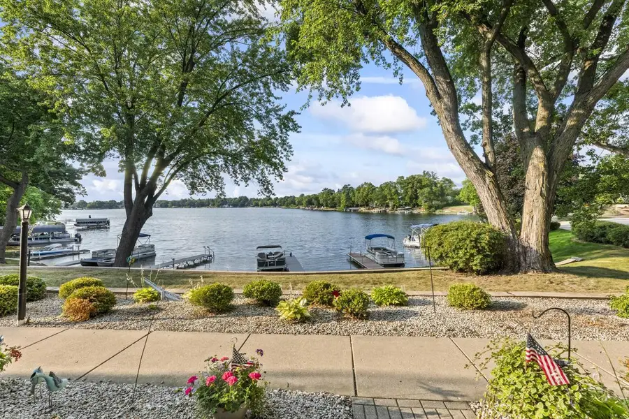 320 E Pleasant STREET #105, Oconomowoc, WI 53066 - #2
