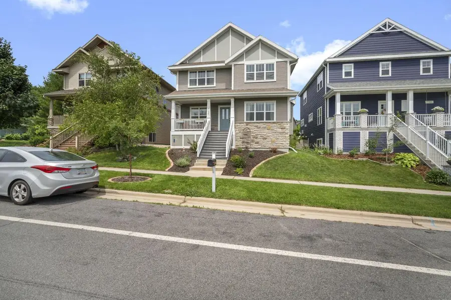7190 Belle Fontaine BOULEVARD, Middleton, WI 53562 - #2