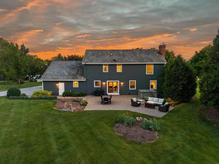 11912 N Lantern LANE, Mequon, WI 53092 - #3
