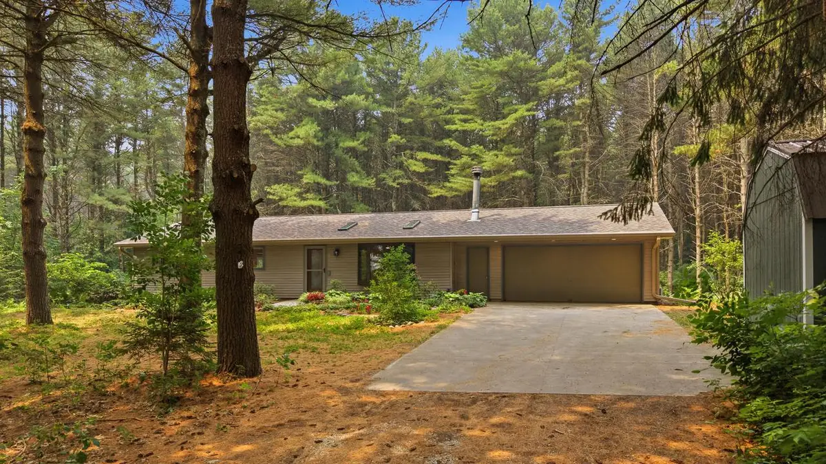 N1822 Nuestro DRIVE, Oostburg, WI 53070 - #1