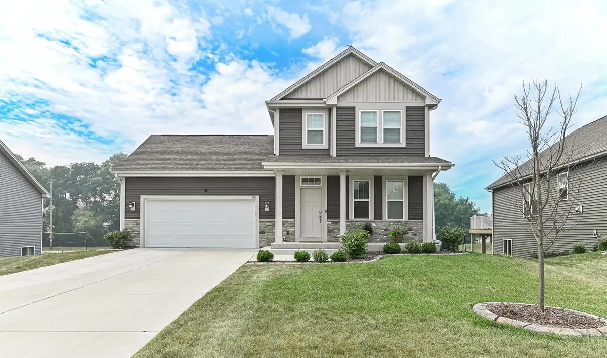 920 Foxwalk DRIVE, Waterford, WI 53185 - #1