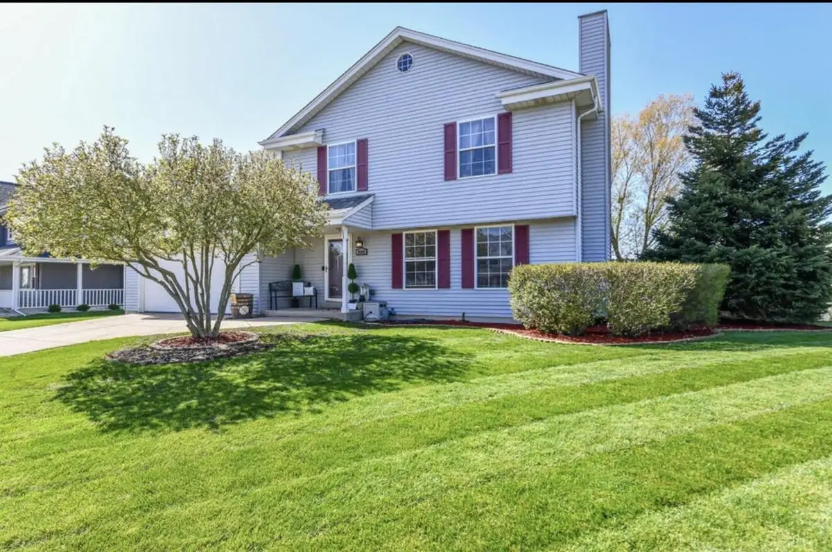 8609 Fox Haven Chase STREET, Sturtevant, WI 53177 - #1