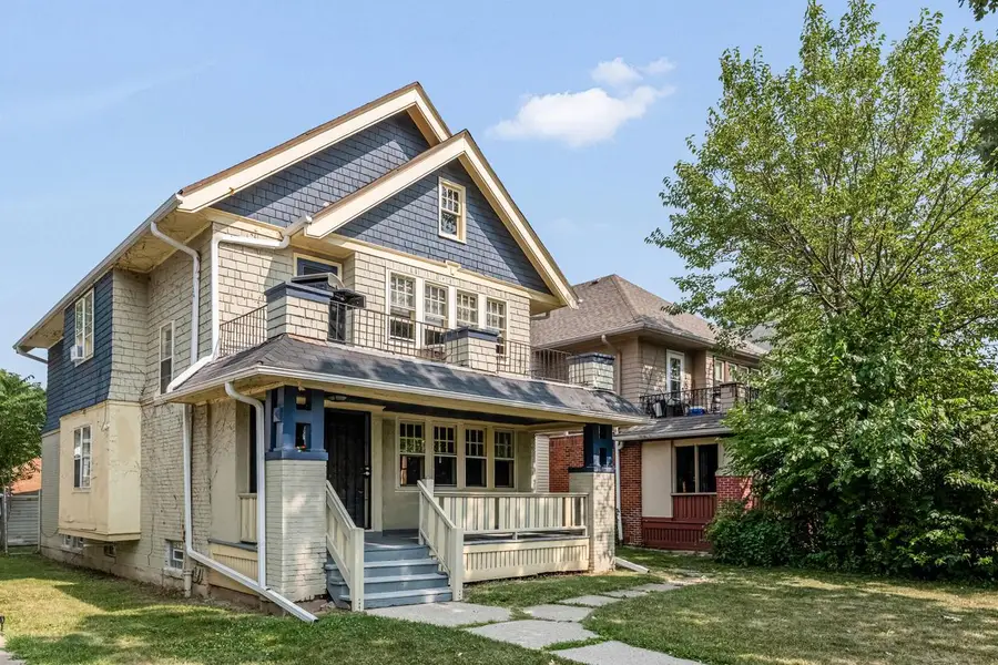 2828 N 49th STREET #2830, Milwaukee, WI 53210 - #3