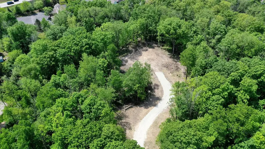 14729 W MAYFLOWER DRIVE, New Berlin, WI 53151 - #3